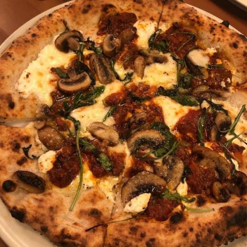 В том случае, если вы смотрите на эти картинки и у вас не просыпается аппетит - вы не с нашей планеты. 06