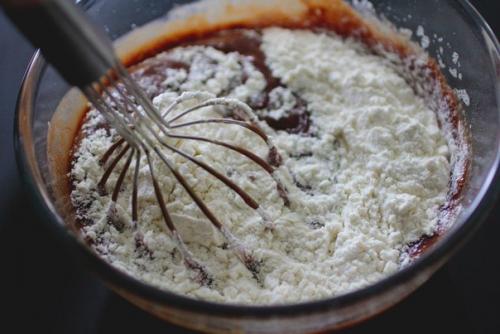 Шоколадный фондан.  Ингредиенты (на 4 небольшие порции: 05