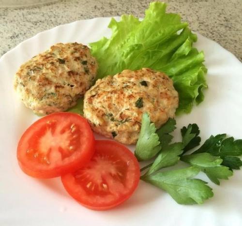 Куриные котлеты с кабачком и творогом! Куриные котлеты с кабачком и творогом!