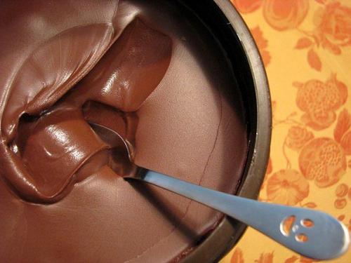 Нутелла. 

Разницы с любимой Nutella не почувствуете!  