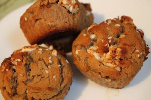 Акция 1 1=3!  Третья вещь в подарок.