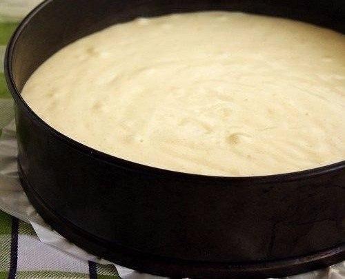 Торт с ананасами. Торт с нежнейшим творожным кремом и ананасами.