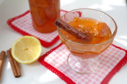 Абрикосовое варенье с лимоном.