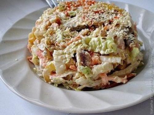 Салат с пекинской капустой 
