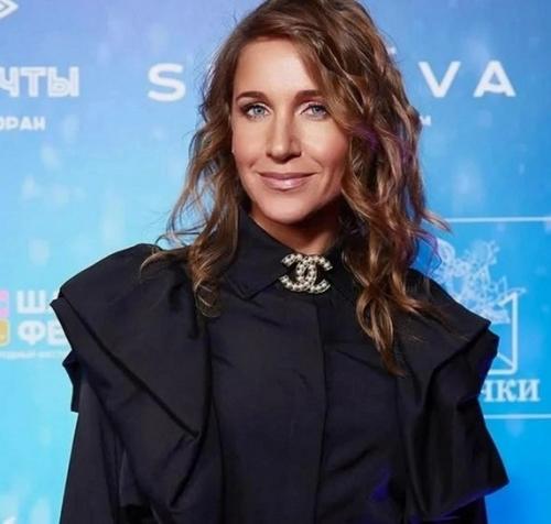 Юлия Ковальчук призналась, что боится Уколов Красоты: у меня всё в морщинах. 01