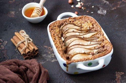 Запеченная овсяная каша с грушей. Запеченная овсяная каша с грушей.