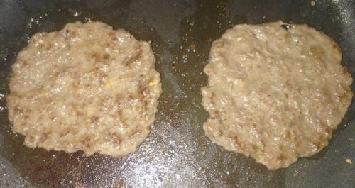 Чизбургеры.  Ингредиенты:   - Булочки. 04