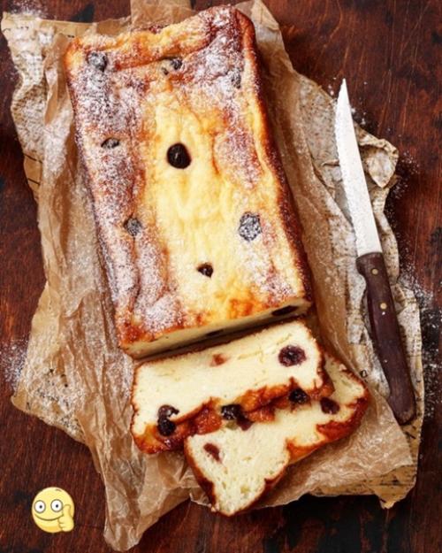 Простая творожная запеканка.