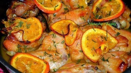 Это просто нереально вкусная курица.