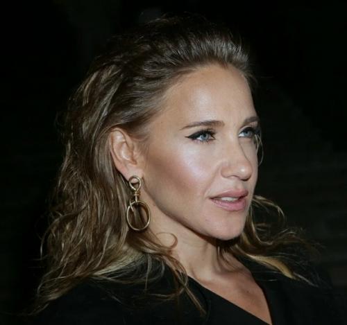 Юлия Ковальчук призналась, что боится Уколов Красоты: у меня всё в морщинах. 02