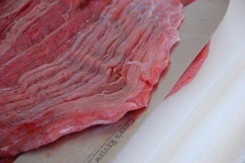 Рулет банкетный.  Ингредиенты: 05