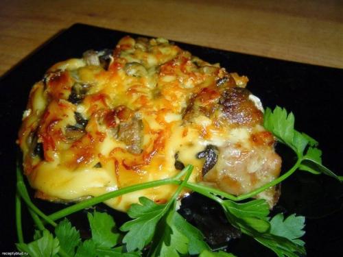 Мясо Логово.  В данном рецепте можно использовать абсолютно любое мясо, например, свинину, говядину или же курицу!