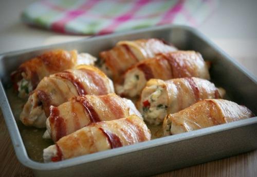 Куриные рулетики в беконе (хрустящие снаружи и сочные внутри). 07 Куриные рулетики в беконе (хрустящие снаружи и сочные внутри). 07
