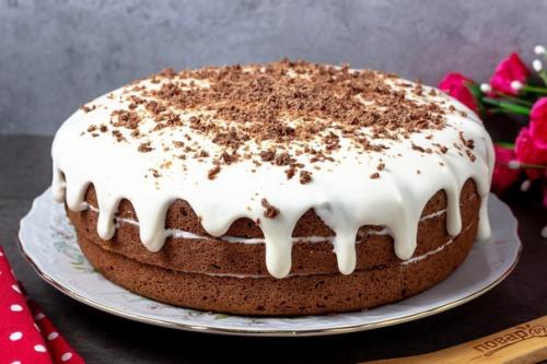 Сметанный шоколадный торт.