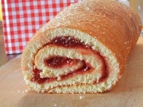 5 рецептов вкуснейших домашних бисквитных рулетов. 03