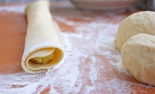 Эти пирожки - просто что-то невероятное. 01