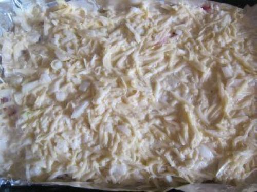 Курица запеченная под тертым картофелем. 04