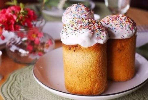 Пасхальный кулич на ряженке.