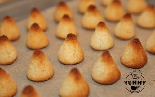 Кокосовые пирамидки.  Ингредиенты: 05