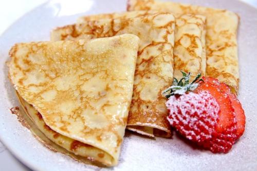 Тонкие блины на молоке.