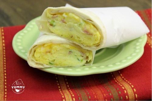 Очень простой рецепт с ветчиной и сыром буррито.