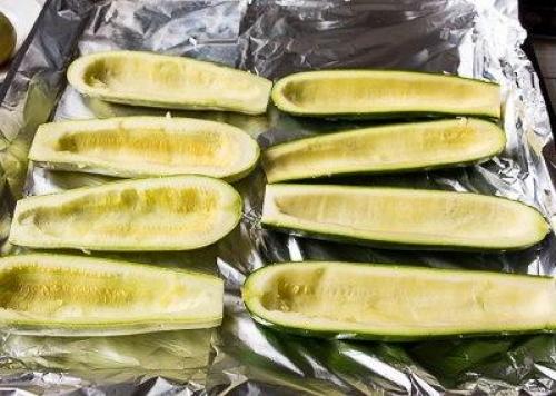 Кабачки, фаршированные курицей. 02