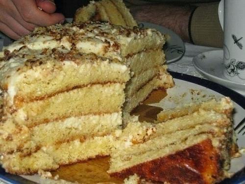 Самый простой и самый нежный торт - лакомка. Самый простой и самый нежный торт - лакомка.