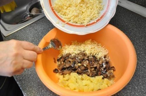 Грибные кулёчки.  Ингредиенты: 01