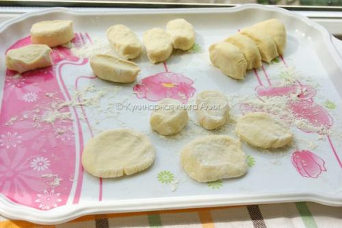 Вареники с клубникой. 03