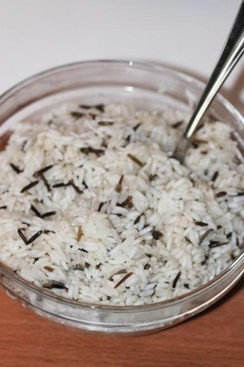 Вкусный рис с овощами и грибами невероятно. 04