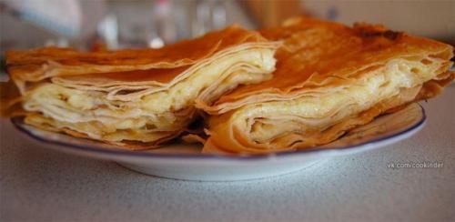 Сырный пирог из армянского лаваша. Сырный пирог из армянского лаваша.
