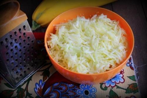 Икра кабачковая? Овощная икра - отличная осенняя закуска, которую можно не просто кушать со свежим хлебом, так и консервировать на зиму. 02 Икра кабачковая? Овощная икра - отличная осенняя закуска, которую можно не просто кушать со свежим хлебом, так и консервировать на зиму. 02