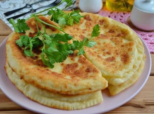 Очень вкусный вариант домашнего хачапури!