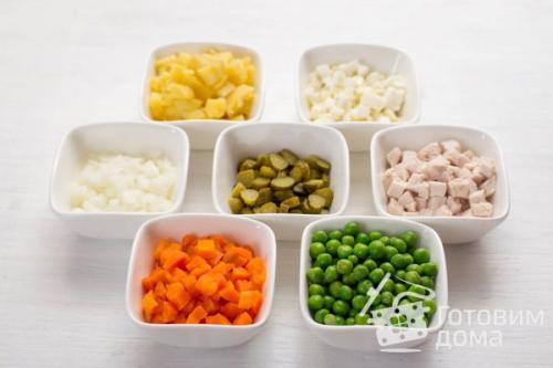 Оливье с курицей. 01