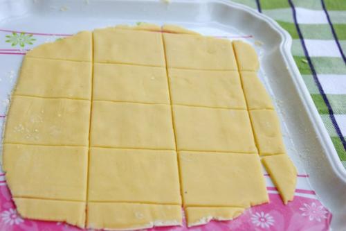 Песочные конвертики с орехами. 07