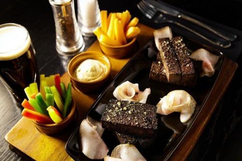 Чесночные гренки. Ингредиенты: Чесночные гренки. Ингредиенты: