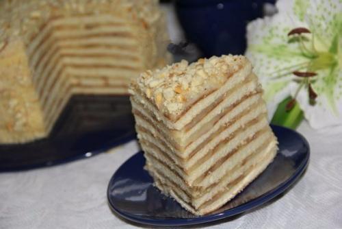 Торт со сгущенкой на сковородке. Торт со сгущенкой на сковородке.