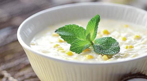 Десертный суп из кукурузы с кокосовым молоком.

