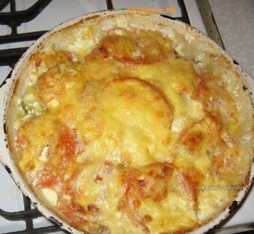 Тушеное мясо под сыром.
