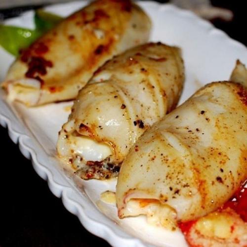 Фаршированные кальмары. Ингредиенты: