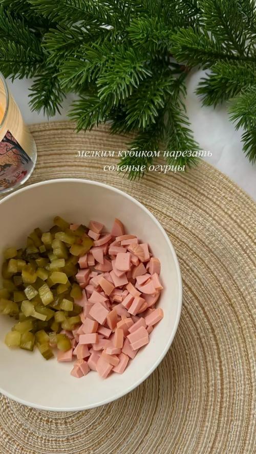 Не любить эту огромную, хорошо пропеченную картошку с начинками на выбор просто невозможно. 03