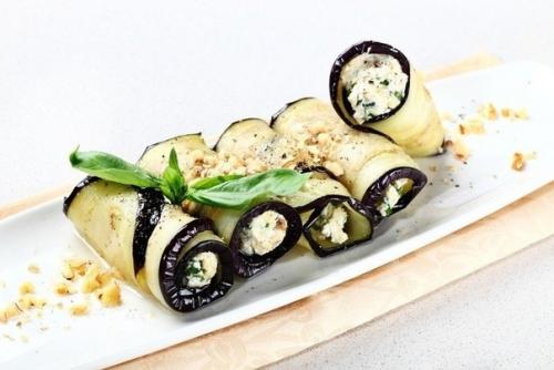 Рулетики из баклажанов с вкуснейшей начинкой. 05