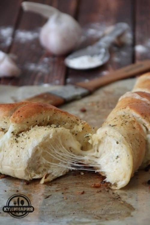 Багет с сыром и чесноком. 09