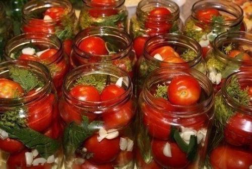 5 простых рецептов закруток с помидорами. 02