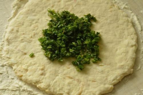 Сырные лепешки с разными начинками. 04