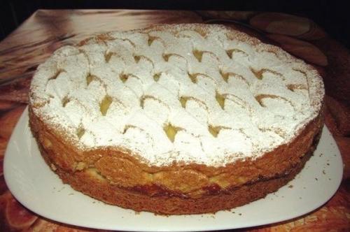 Яблочный пирог с нежным кремом. 01