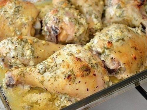 Курица в маринаде по-гречески.