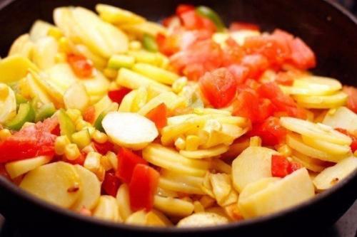 Испанская тортилья.  Ингредиенты: 04