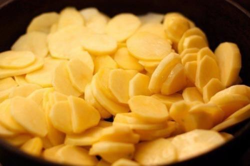 Испанская тортилья.  Ингредиенты: 01