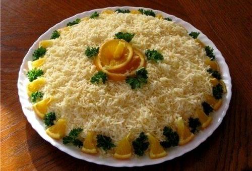 Салат из курицы с корейской морковкой.